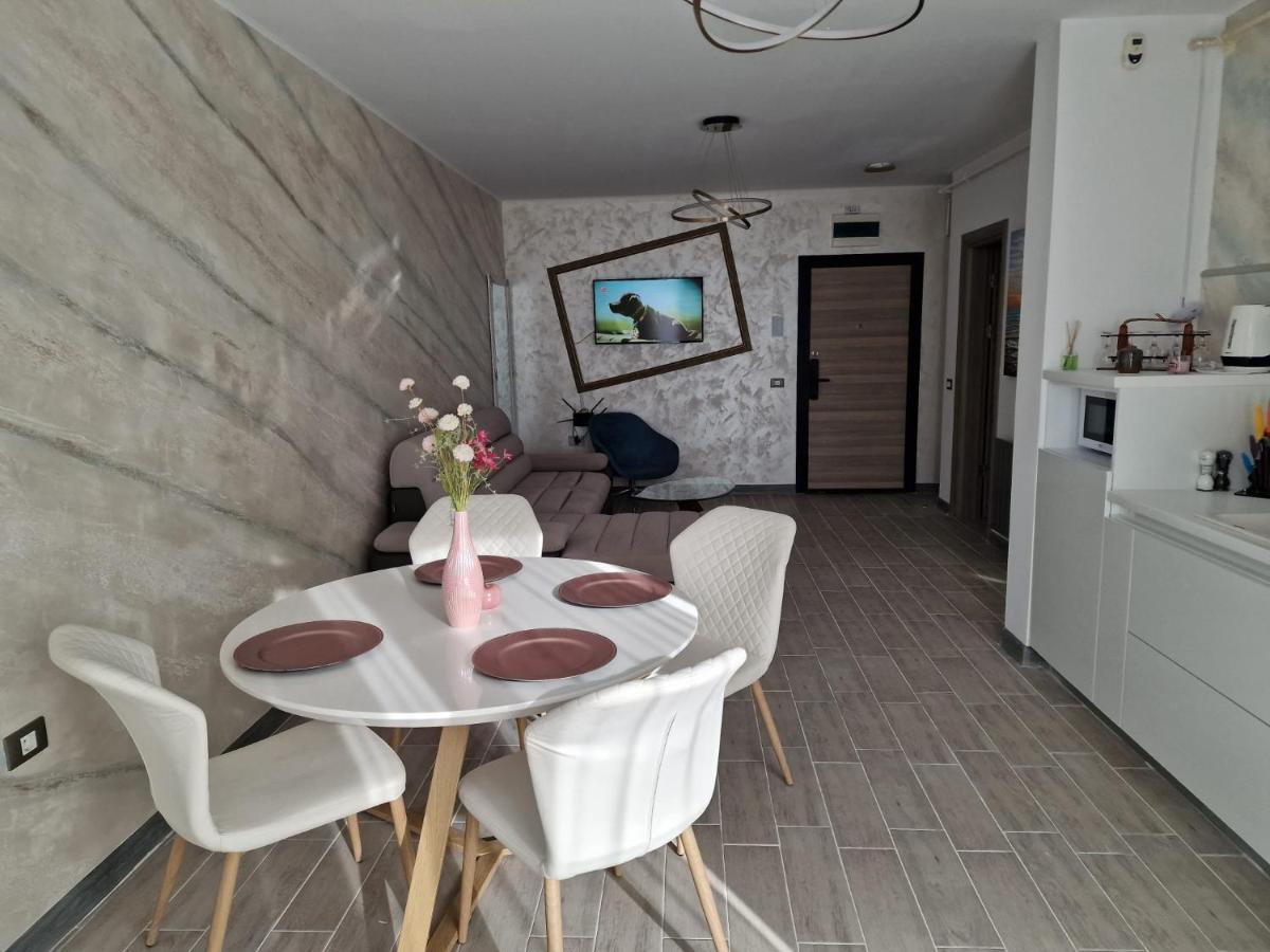 Livia Apartment ナボダリ エクステリア 写真